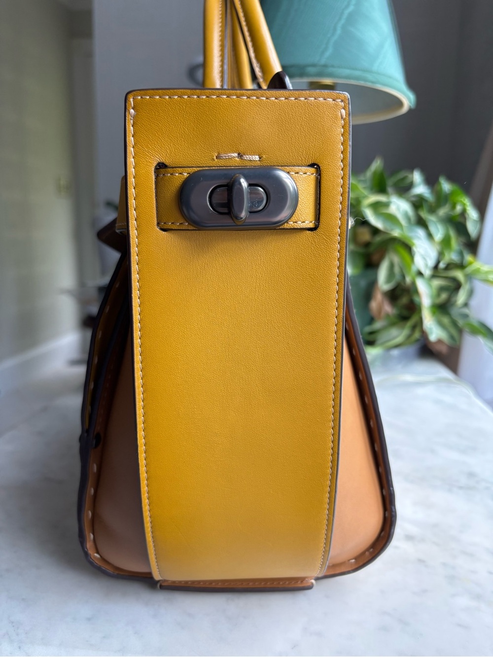 Coach 1941 Swagger 37 Two-Tone Yellow and Brown Leather Satchel/Briefcase - Picture 4 of 16